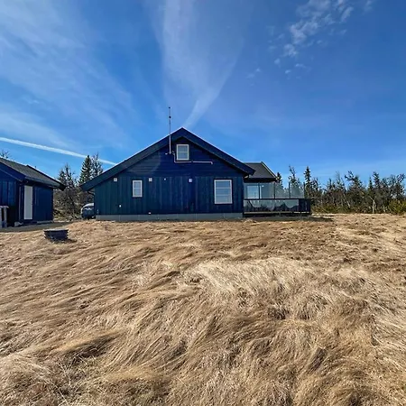 Cozy In Ulnes With Sauna Feriehus Brujordet