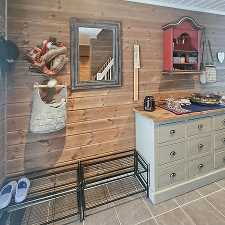 Cozy In Ulnes With Sauna *